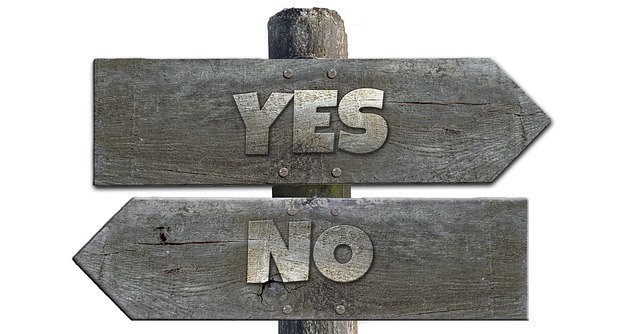Magento 1 vs. Magento 2: Should I Stay or Should I Go Magento 1 vs. Magento 2: Should I Stay or Should I Go
